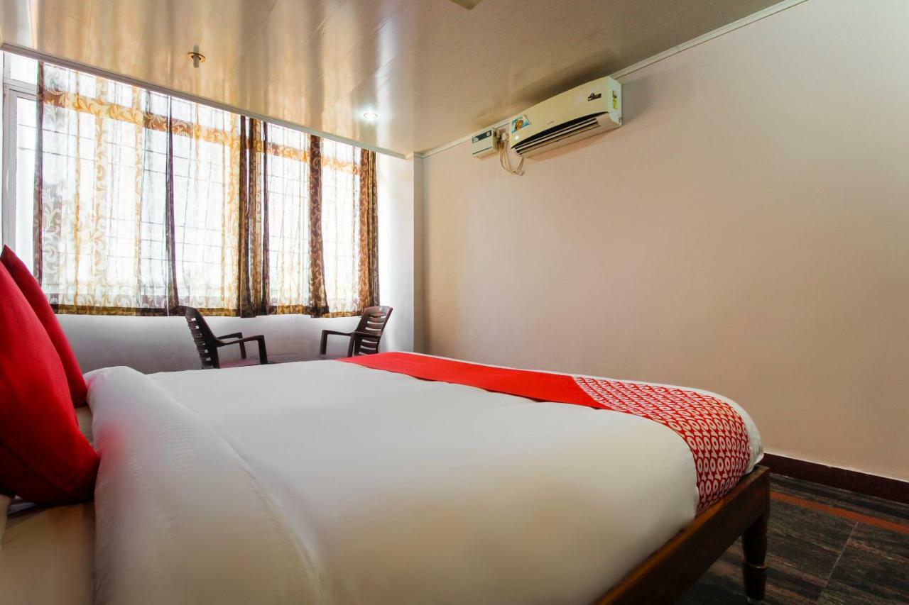 Oyo 45475 Annai Lodge Thanjavur Exterior foto
